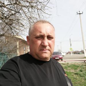 Александр, 48 лет, Каневская