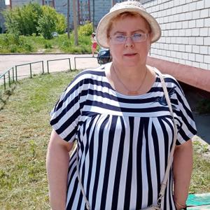 Девушки в Анадыре: Светлана, 61 - ищет парня из Анадыря