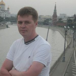 Парни в Ижевске: Василий, 40 - ищет девушку из Ижевска