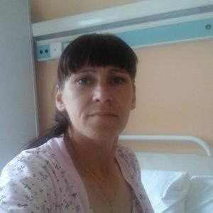 Девушки в Заринске: Настя, 41 - ищет парня из Заринска