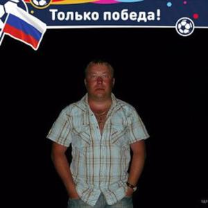 Парни в Ефремове: Zema, 46 - ищет девушку из Ефремова