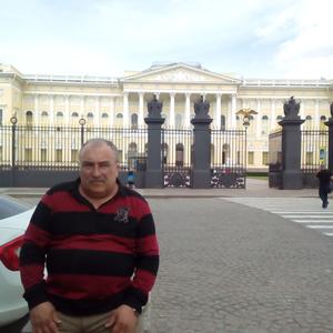 Парни в Пскове: Виктор, 69 - ищет девушку из Пскова