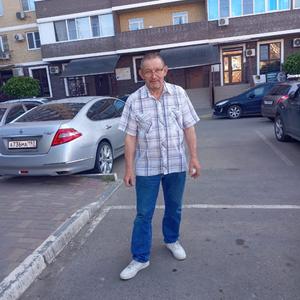 Парни в Туапсе: Александр, 69 - ищет девушку из Туапсе