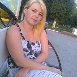 Девушки в Тараз: Валентина Самоковская, 43 - ищет парня из Тараз
