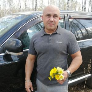 Парни в Челябинске: Геннадий, 39 - ищет девушку из Челябинска