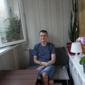 Парни в Тольятти: Денис Корнеенко, 34 - ищет девушку из Тольятти