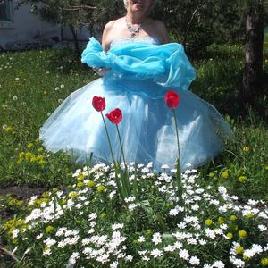 Девушки в Новомосковске: Мари, 58 - ищет парня из Новомосковска