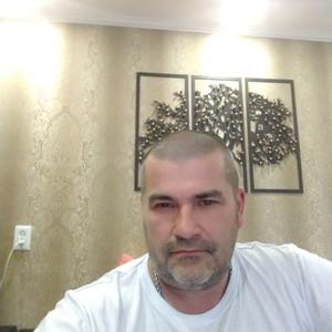 Влад, 47 лет, Новоалександровск