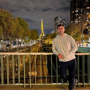 Anatolii, 37 лет, Paris