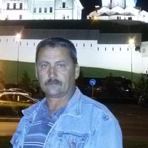 Игорь, 58 лет, Саратов