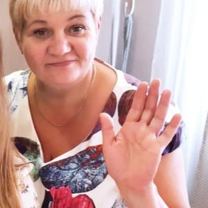 Девушки в Челябинске: Людмила, 60 - ищет парня из Челябинска
