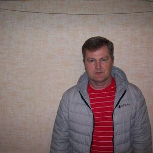 Парни в Нижний Новгороде: Павел, 56 - ищет девушку из Нижний Новгорода