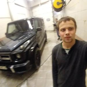 Парни в Твери: Алексей, 30 - ищет девушку из Твери
