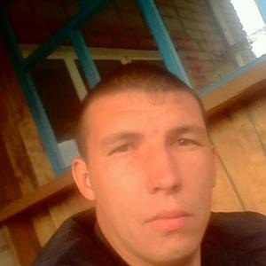 Кирилл, 36 лет, Салехард