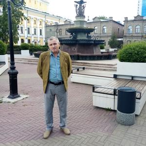 Парни в Екатеринбурге: Влад, 55 - ищет девушку из Екатеринбурга