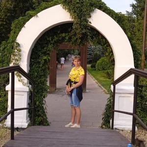 Девушки в Зарайске: Елена, 44 - ищет парня из Зарайска
