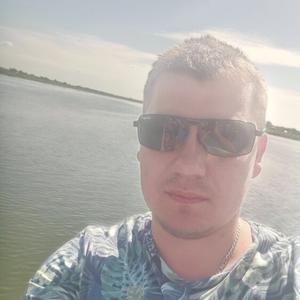 Кирилл, 32 года, Корнилово
