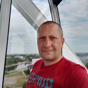 Alexander, 38 лет, Усолье-Сибирское