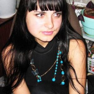 Девушки в Омске: Лидия, 24 - ищет парня из Омска