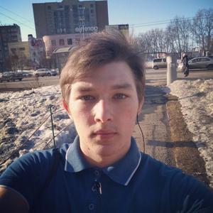 Парни в Кемерово: Александр, 25 - ищет девушку из Кемерово