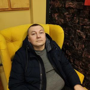 Парни в Томске: Станислав, 45 - ищет девушку из Томска