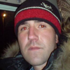 Парни в Томске: Николай , 43 - ищет девушку из Томска