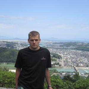 Парни в Владивостоке: Максим Строгин, 28 - ищет девушку из Владивостока