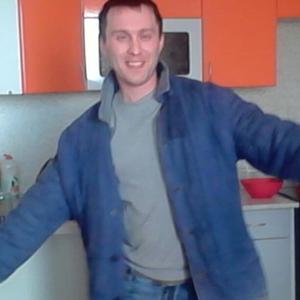 Парни в Ижевске: Владислав, 39 - ищет девушку из Ижевска