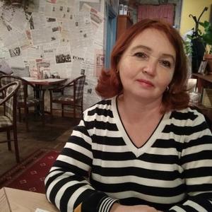 Девушки в Ульяновске: Галина, 58 - ищет парня из Ульяновска