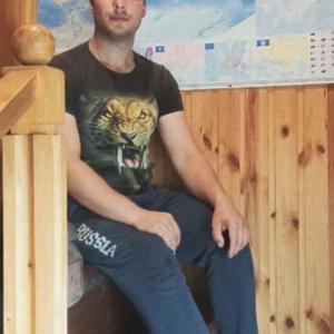Парни в Любим: Иван, 28 - ищет девушку из Любим