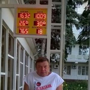 Парни в Электросталь: Константин, 62 - ищет девушку из Электросталь