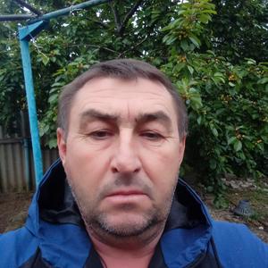 Юрий, 47 лет, Светлоград