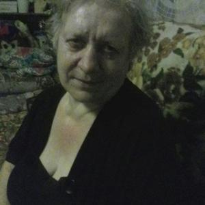Девушки в Альметьевске: Татьяна, 64 - ищет парня из Альметьевска