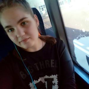 Девушки в Коломне: Daria, 23 - ищет парня из Коломны