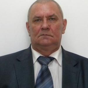 Юрий, 73 года, Новосибирск