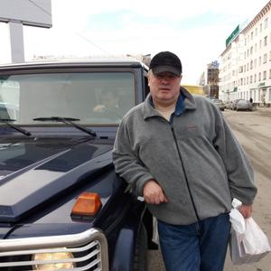 Парни в Мурманске: Виктор, 63 - ищет девушку из Мурманска
