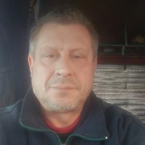 Парни в Набережные Челны: Александр, 55 - ищет девушку из Набережные Челны