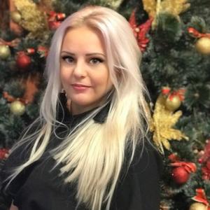 Девушки в Серпухове: Ольга, 36 - ищет парня из Серпухова