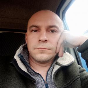 Игорь, 45 лет, Астрахань