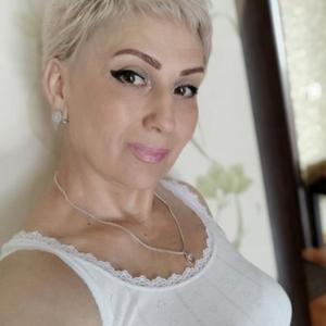 Девушки в Балашихе: Stella Gavrilova, 52 - ищет парня из Балашихи