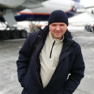 Парни в Комсомольске-На-Амуре: Sergey Savchenko, 54 - ищет девушку из Комсомольска-На-Амуре