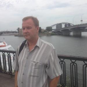 Алексей, 57 лет, Киев