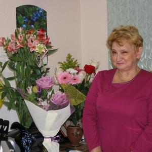 Девушки в Мурманске: Софи, 77 - ищет парня из Мурманска