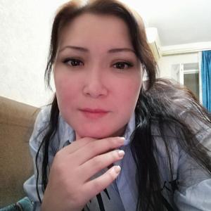 Девушки в Кызылорда: Элис, 36 - ищет парня из Кызылорда