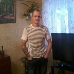 Парни в Череповце: Владимир Макиенко, 38 - ищет девушку из Череповца