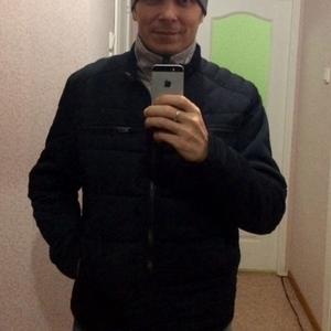 Парни в Северске: Андрей, 40 - ищет девушку из Северска