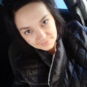 Девушки в Омске: Людмила, 37 - ищет парня из Омска
