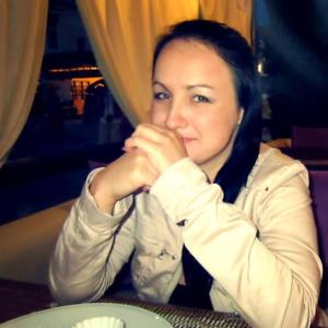 Девушки в Липецке: Ирина, 42 - ищет парня из Липецка