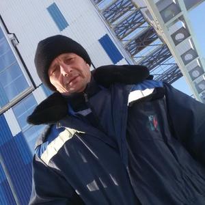 Анатолий, 48 лет, Уссурийск