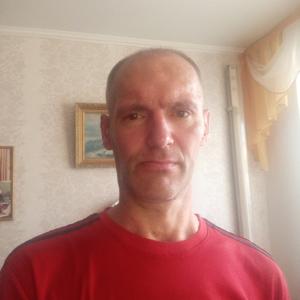 Александр, 45 лет, Мензелинск